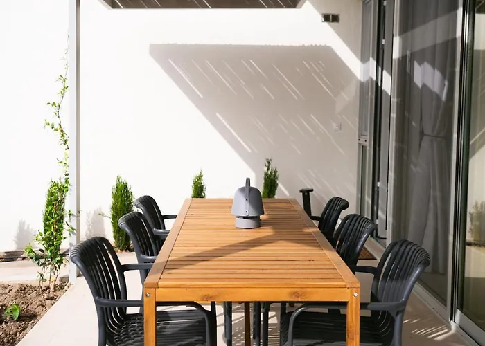 Physis Fokida * Eratini